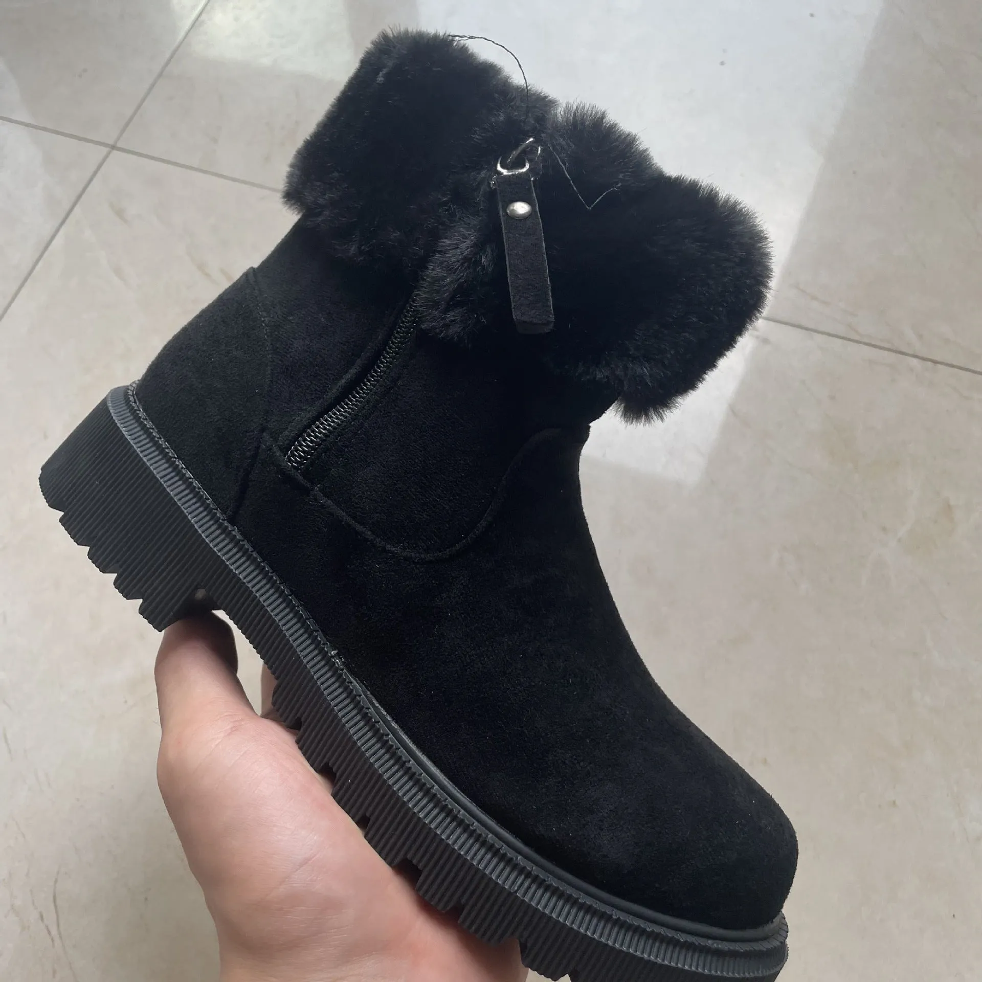 LovelyRLovely Women's Warm Plush Winter Boots