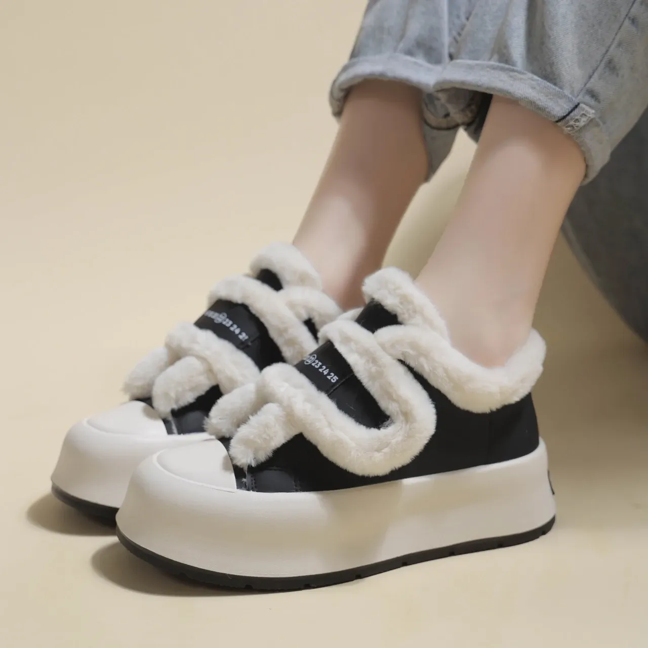 Plush-Lined Elevated Chunky Platform Shoes