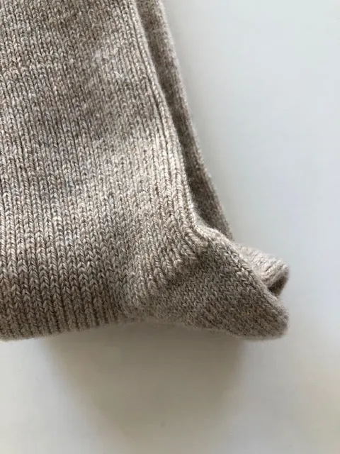 SCA 3-ply Cashmere Ladies Knitted Socks